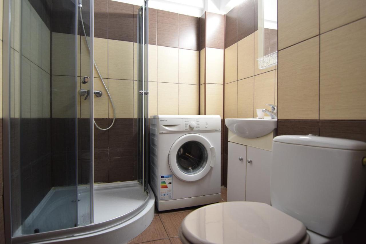 Апартаменты Resedinta Luterana Бухарест Экстерьер фото